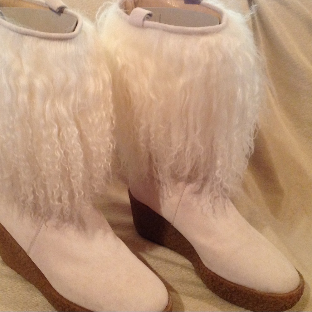 Michael Kors White Alpaca and Suede Wedge Boot